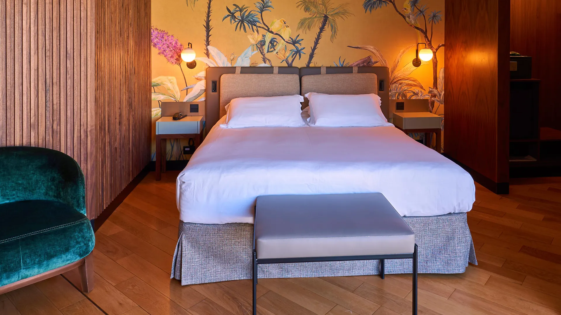 Hotel Villa Emilia Barcelona 4*,  Spanien