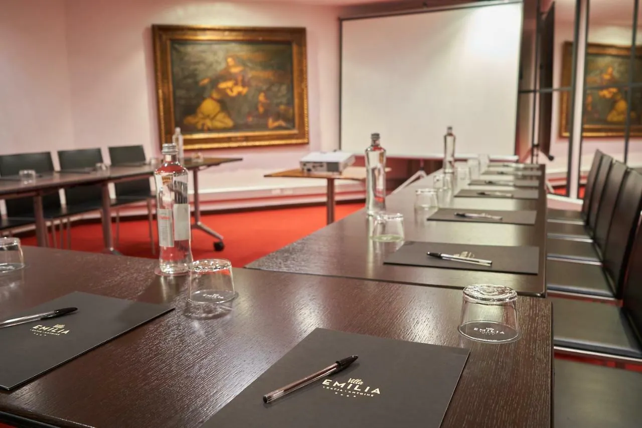 ****  Hotel Villa Emilia Барселона Испания