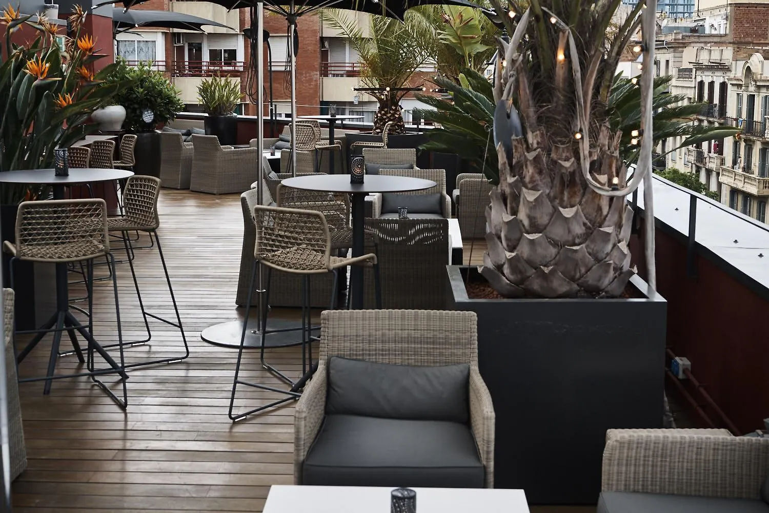 Hotel Villa Emilia Barcelona 4*,